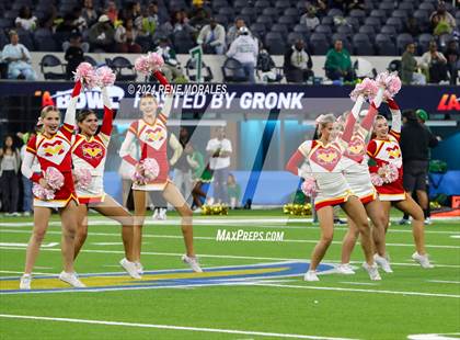 Thumbnail 2 in Long Beach Poly vs Mission Viejo photogallery.