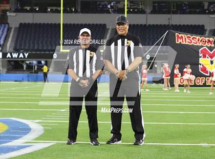 Thumbnail 3 in Long Beach Poly vs Mission Viejo photogallery.