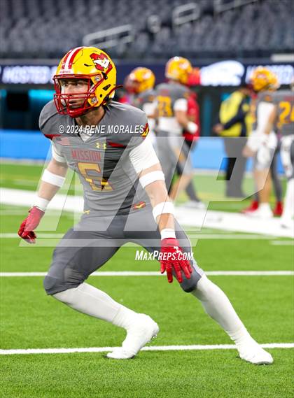 Thumbnail 2 in Long Beach Poly vs Mission Viejo photogallery.