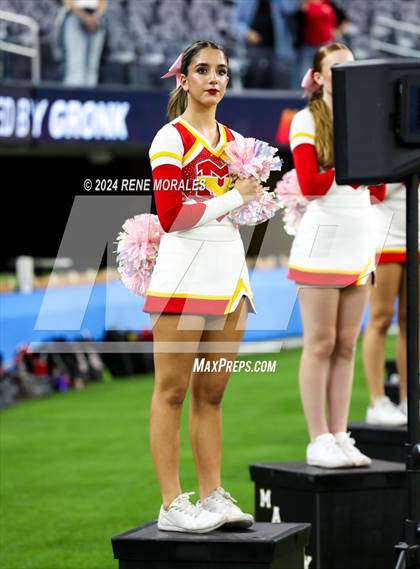 Thumbnail 2 in Long Beach Poly vs Mission Viejo photogallery.