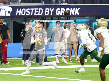 Thumbnail 1 in Long Beach Poly vs Mission Viejo photogallery.