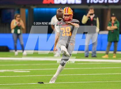 Thumbnail 3 in Long Beach Poly vs Mission Viejo photogallery.