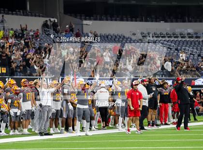 Thumbnail 2 in Long Beach Poly vs Mission Viejo photogallery.