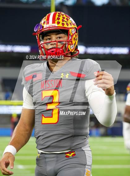 Thumbnail 1 in Long Beach Poly vs Mission Viejo photogallery.