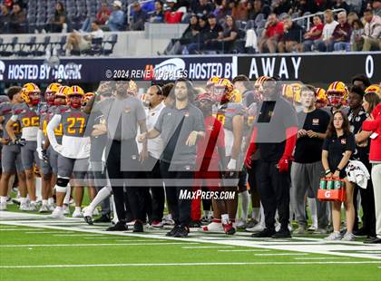 Thumbnail 2 in Long Beach Poly vs Mission Viejo photogallery.