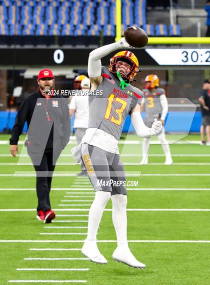 Thumbnail 2 in Long Beach Poly vs Mission Viejo photogallery.