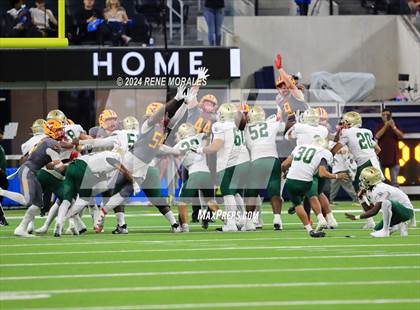 Thumbnail 3 in Long Beach Poly vs Mission Viejo photogallery.