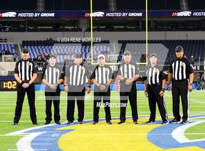 Thumbnail 1 in Long Beach Poly vs Mission Viejo photogallery.
