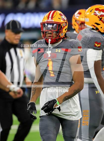 Thumbnail 1 in Long Beach Poly vs Mission Viejo photogallery.