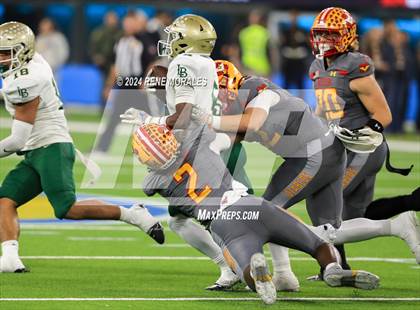 Thumbnail 2 in Long Beach Poly vs Mission Viejo photogallery.