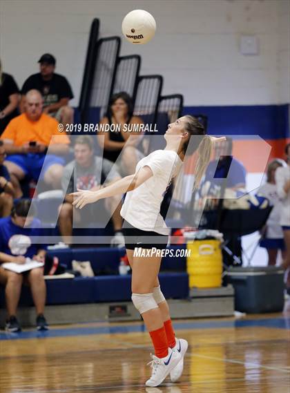 Thumbnail 1 in Jemison @ Chilton County photogallery.