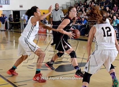 Thumbnail 1 in Bishop Montgomery vs. JSerra Catholic (CIF D4AA Final) photogallery.