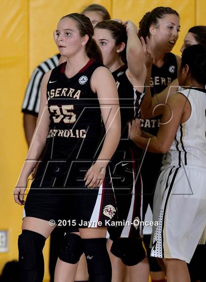 Thumbnail 3 in Bishop Montgomery vs. JSerra Catholic (CIF D4AA Final) photogallery.