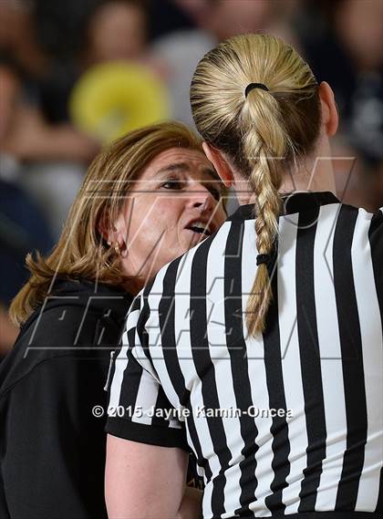 Thumbnail 2 in Bishop Montgomery vs. JSerra Catholic (CIF D4AA Final) photogallery.