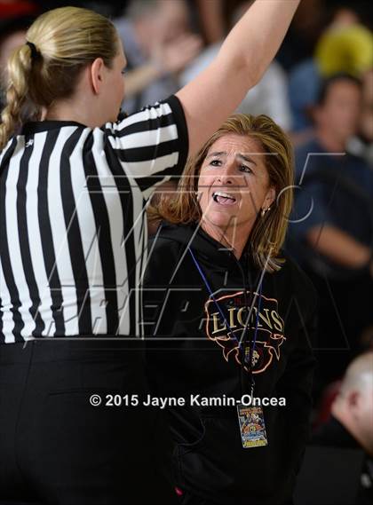 Thumbnail 1 in Bishop Montgomery vs. JSerra Catholic (CIF D4AA Final) photogallery.