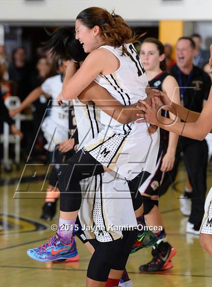Thumbnail 2 in Bishop Montgomery vs. JSerra Catholic (CIF D4AA Final) photogallery.