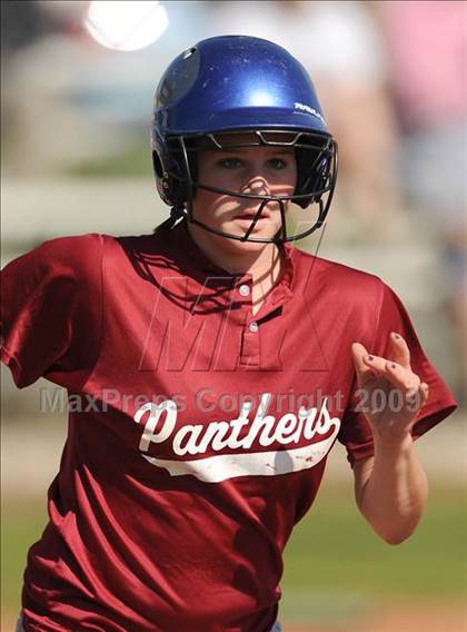 Thumbnail 2 in Grissom @ Huntsville photogallery.