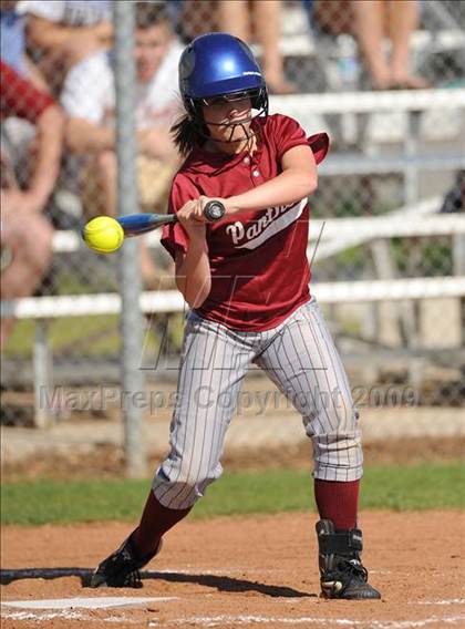Thumbnail 3 in Grissom @ Huntsville photogallery.