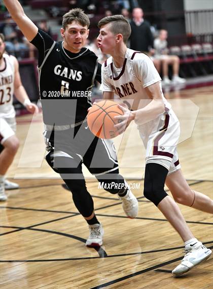 Thumbnail 2 in Gans vs Warner (OSSAA 2A District Final)   photogallery.