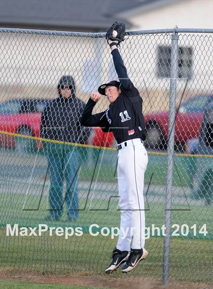 Thumbnail 3 in Golden West @ Tehachapi (CIF D3 Semifinal Playoff) photogallery.