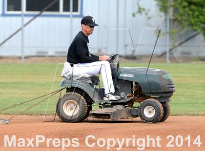 Thumbnail 2 in Golden West @ Tehachapi (CIF D3 Semifinal Playoff) photogallery.