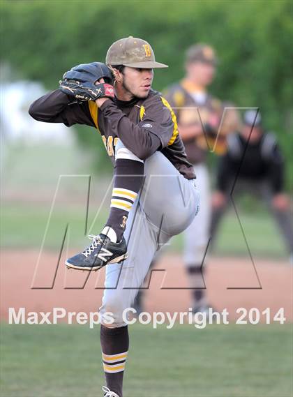 Thumbnail 1 in Golden West @ Tehachapi (CIF D3 Semifinal Playoff) photogallery.