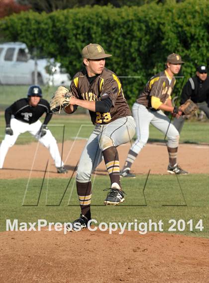 Thumbnail 1 in Golden West @ Tehachapi (CIF D3 Semifinal Playoff) photogallery.
