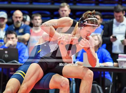 Thumbnail 1 in UIL 5A/6A State Championships - Session 4 photogallery.