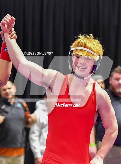 Thumbnail 2 in UIL 5A/6A State Championships - Session 4 photogallery.