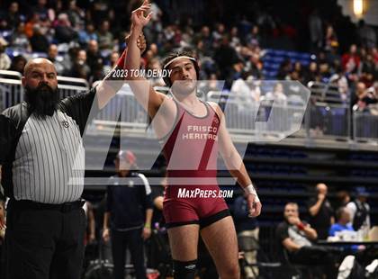 Thumbnail 1 in UIL 5A/6A State Championships - Session 4 photogallery.