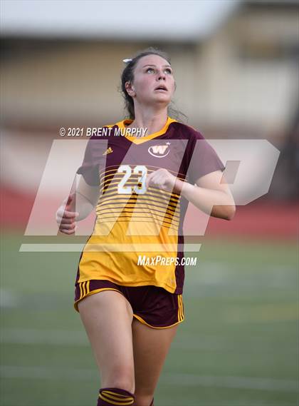 Thumbnail 1 in Niwot @ Windsor (CHSAA 4A Playoffs - Rd 1) photogallery.