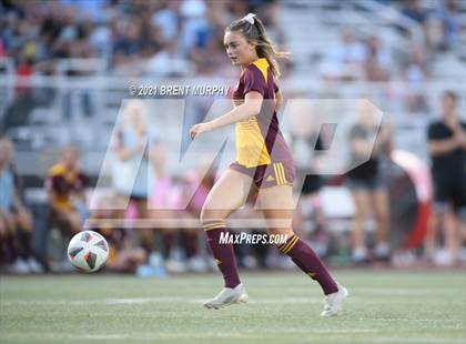 Thumbnail 1 in Niwot @ Windsor (CHSAA 4A Playoffs - Rd 1) photogallery.