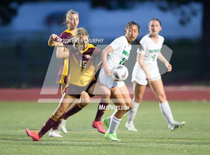 Thumbnail 2 in Niwot @ Windsor (CHSAA 4A Playoffs - Rd 1) photogallery.