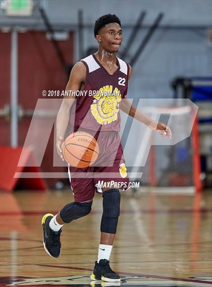 Thumbnail 1 in Encina Prep @ Cordova (Cordova Christmas Classic) photogallery.