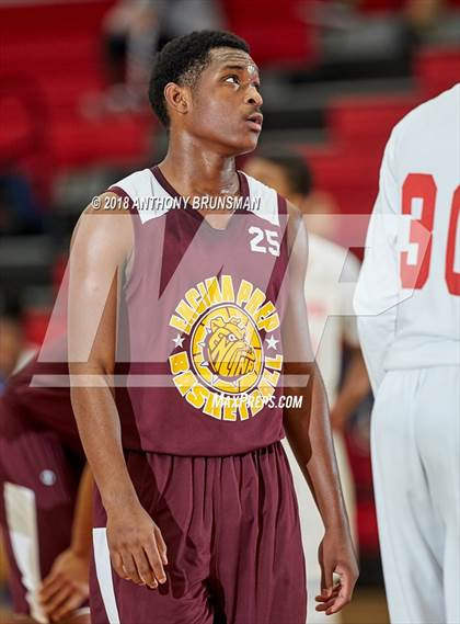 Thumbnail 2 in Encina Prep @ Cordova (Cordova Christmas Classic) photogallery.