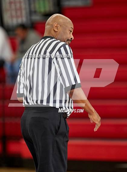 Thumbnail 3 in Encina Prep @ Cordova (Cordova Christmas Classic) photogallery.
