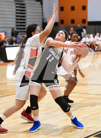 Thumbnail 2 in Tucson High Magnet School vs. O'Connor (Scorpion Shootout 2019) photogallery.