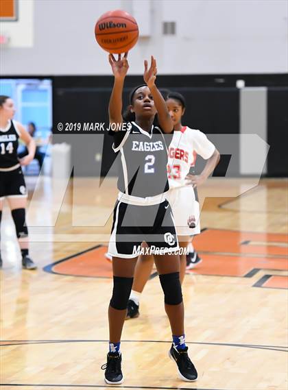 Thumbnail 2 in Tucson High Magnet School vs. O'Connor (Scorpion Shootout 2019) photogallery.