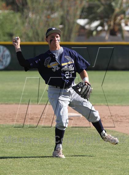 Thumbnail 1 in Catalina Foothills @ Sahuaro photogallery.