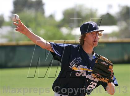 Thumbnail 1 in Catalina Foothills @ Sahuaro photogallery.