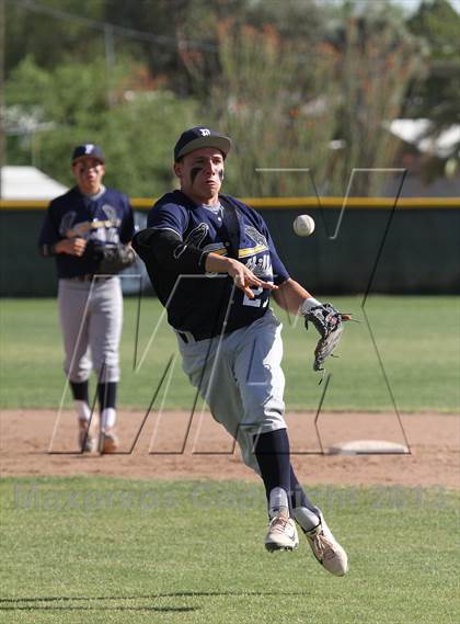 Thumbnail 2 in Catalina Foothills @ Sahuaro photogallery.