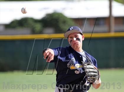 Thumbnail 2 in Catalina Foothills @ Sahuaro photogallery.
