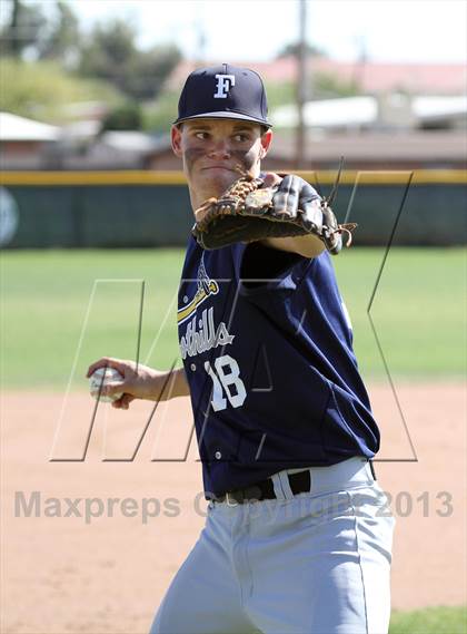 Thumbnail 2 in Catalina Foothills @ Sahuaro photogallery.