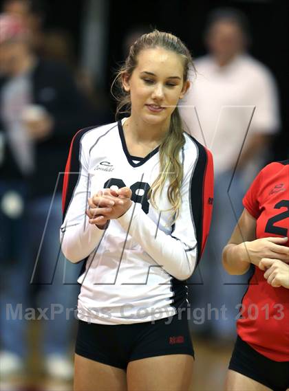 Thumbnail 2 in Carondelet @ Redwood (CIF NCS D2 Final) photogallery.