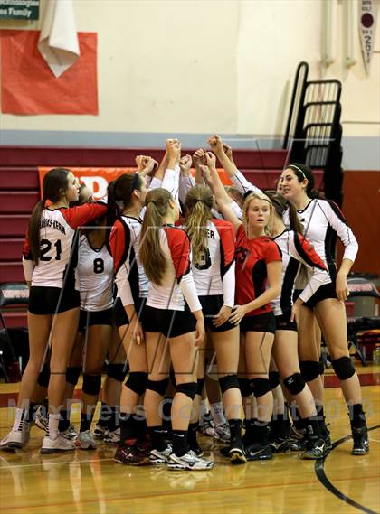 Thumbnail 2 in Carondelet @ Redwood (CIF NCS D2 Final) photogallery.