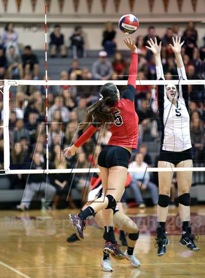 Thumbnail 1 in Carondelet @ Redwood (CIF NCS D2 Final) photogallery.