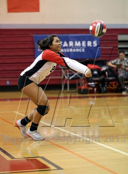 Thumbnail 3 in Carondelet @ Redwood (CIF NCS D2 Final) photogallery.