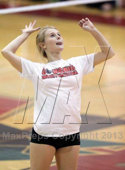 Thumbnail 2 in Carondelet @ Redwood (CIF NCS D2 Final) photogallery.