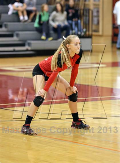 Thumbnail 3 in Carondelet @ Redwood (CIF NCS D2 Final) photogallery.