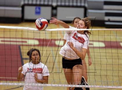 Thumbnail 1 in Carondelet @ Redwood (CIF NCS D2 Final) photogallery.